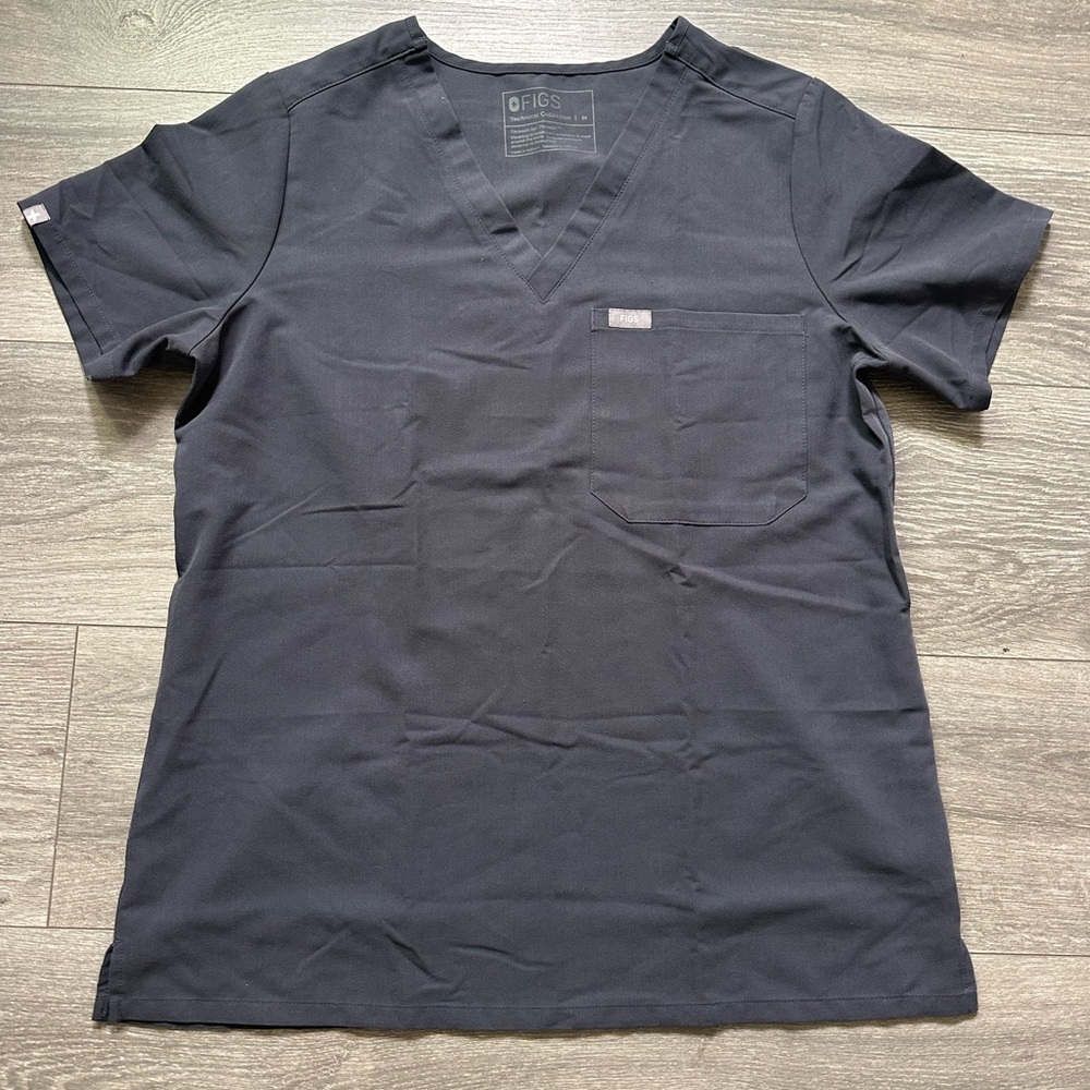 Figs gray scrub top